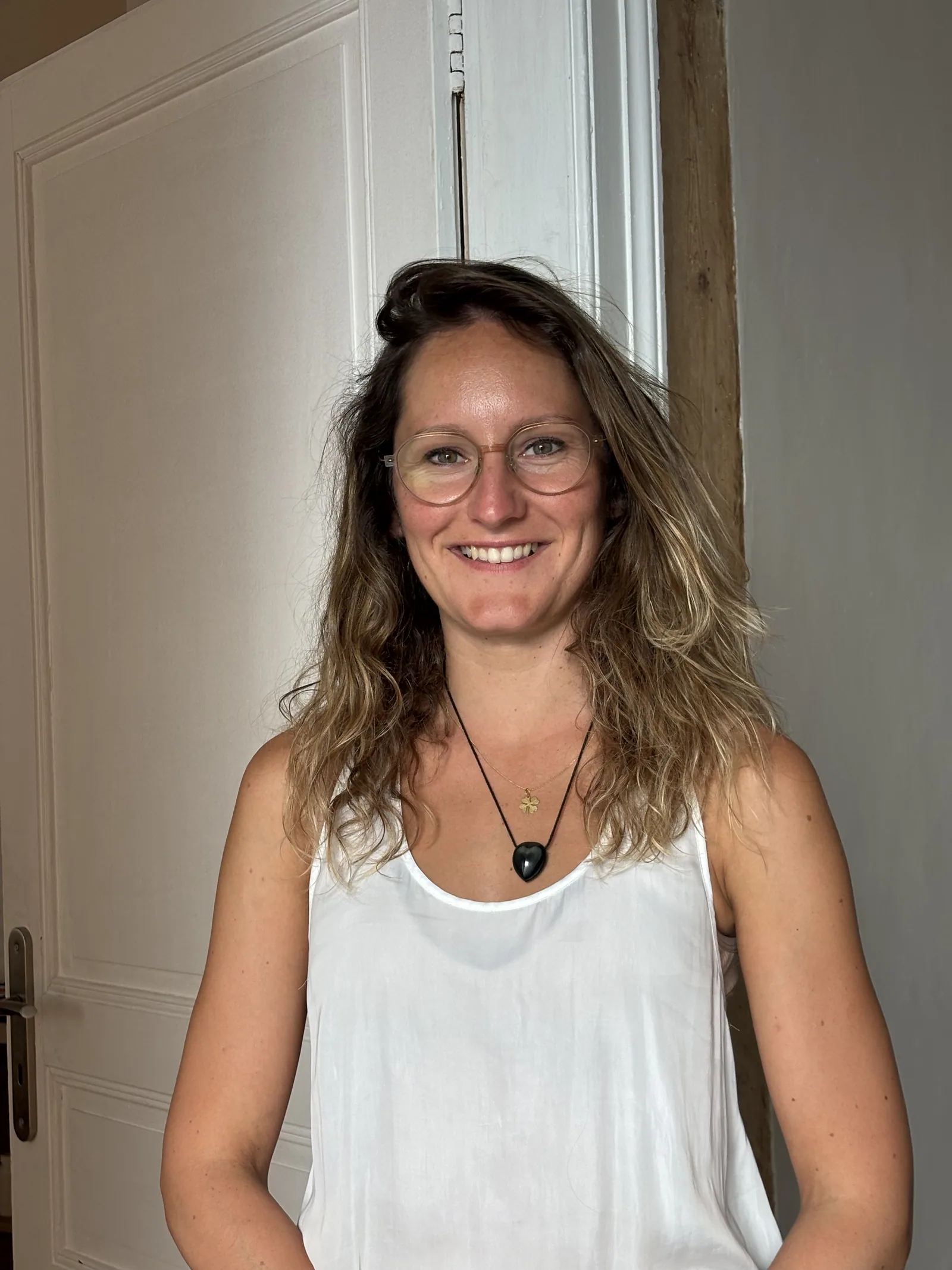 Marie Trémont dans son local à Auch